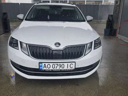 Білий Шкода Октавія, об'ємом двигуна 1.97 л та пробігом 273 тис. км за 15200 $, фото 1 на Automoto.ua
