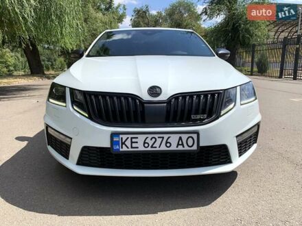 Белый Шкода Октавия, объемом двигателя 1.98 л и пробегом 152 тыс. км за 18500 $, фото 1 на Automoto.ua
