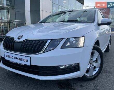 Білий Шкода Октавія, об'ємом двигуна 1.4 л та пробігом 136 тис. км за 14758 $, фото 1 на Automoto.ua
