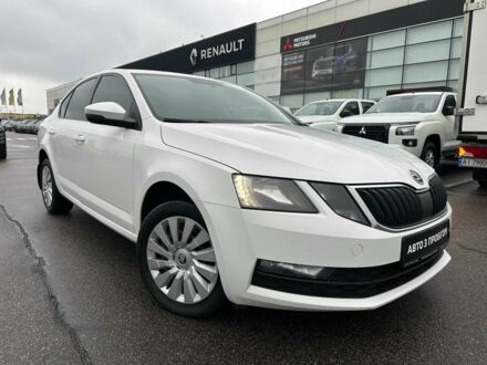 Білий Шкода Октавія, об'ємом двигуна 1.4 л та пробігом 242 тис. км за 11300 $, фото 1 на Automoto.ua