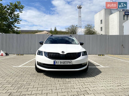 Шкода Октавия 2018 в Вишневом на Automoto.ua Белый Шкода Октавия, объемом двигателя 1.97 л и пробегом 258 тыс. км за 12000 $, фото 1 на Automoto.ua