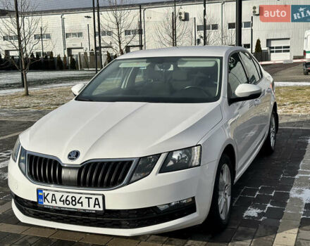 Белый Шкода Октавия, объемом двигателя 1.4 л и пробегом 136 тыс. км за 13700 $, фото 1 на Automoto.ua