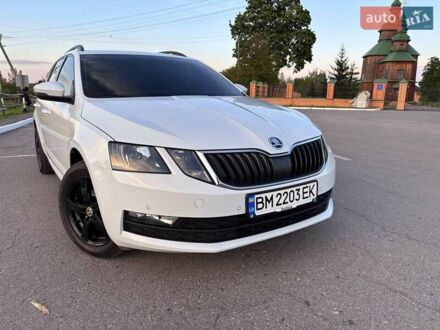 Шкода Октавия 2018 в Киеве на Automoto.ua Белый Шкода Октавия, объемом двигателя 1.6 л и пробегом 206 тыс. км за 14600 $, фото 1 на Automoto.ua