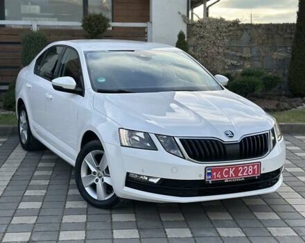 Білий Шкода Октавія, об'ємом двигуна 1.6 л та пробігом 188 тис. км за 12499 $, фото 1 на Automoto.ua