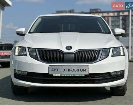 Білий Шкода Октавія, об'ємом двигуна 1.4 л та пробігом 92 тис. км за 16687 $, фото 1 на Automoto.ua