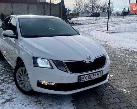 Білий Шкода Октавія, об'ємом двигуна 1.6 л та пробігом 160 тис. км за 12500 $, фото 1 на Automoto.ua