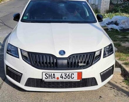Белый Шкода Октавия, объемом двигателя 1.97 л и пробегом 230 тыс. км за 16500 $, фото 1 на Automoto.ua