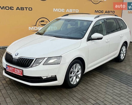 Белый Шкода Октавия, объемом двигателя 1.97 л и пробегом 210 тыс. км за 12999 $, фото 1 на Automoto.ua