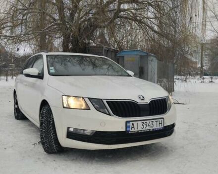 Белый Шкода Октавия, объемом двигателя 1.97 л и пробегом 190 тыс. км за 15899 $, фото 1 на Automoto.ua