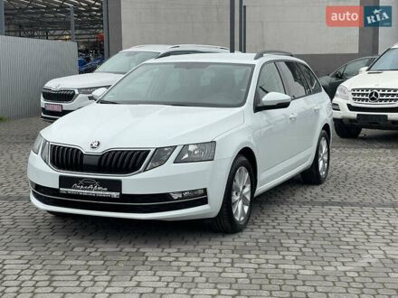 Шкода Октавия 2019 в Мукачеве на Automoto.ua Белый Шкода Октавия, объемом двигателя 1.97 л и пробегом 239 тыс. км за 14950 $, фото 1 на Automoto.ua