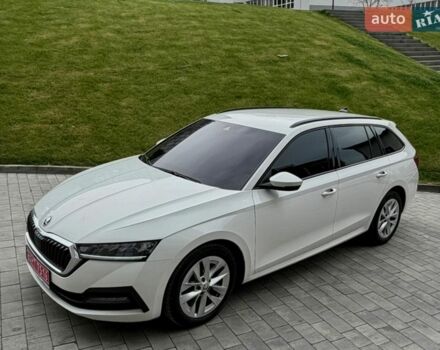 Белый Шкода Октавия, объемом двигателя 1.97 л и пробегом 250 тыс. км за 17700 $, фото 1 на Automoto.ua