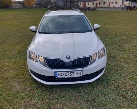 Білий Шкода Октавія, об'ємом двигуна 1.97 л та пробігом 187 тис. км за 15200 $, фото 1 на Automoto.ua