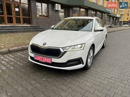 Білий Шкода Октавія, об'ємом двигуна 2 л та пробігом 218 тис. км за 22300 $, фото 1 на Automoto.ua