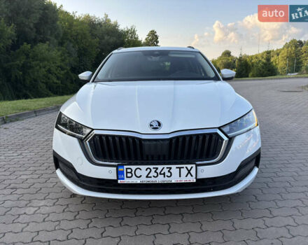 Білий Шкода Октавія, об'ємом двигуна 1.97 л та пробігом 213 тис. км за 19000 $, фото 1 на Automoto.ua