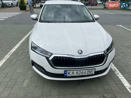 Белый Шкода Октавия, объемом двигателя 1.4 л и пробегом 166 тыс. км за 18000 $, фото 1 на Automoto.ua