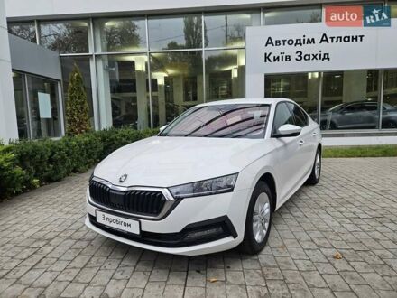 Белый Шкода Октавия, объемом двигателя 1.4 л и пробегом 68 тыс. км за 21890 $, фото 1 на Automoto.ua
