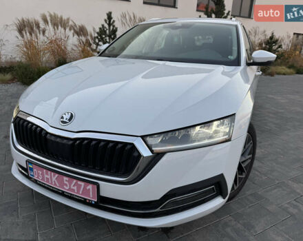 Белый Шкода Октавия, объемом двигателя 1.97 л и пробегом 232 тыс. км за 20500 $, фото 1 на Automoto.ua