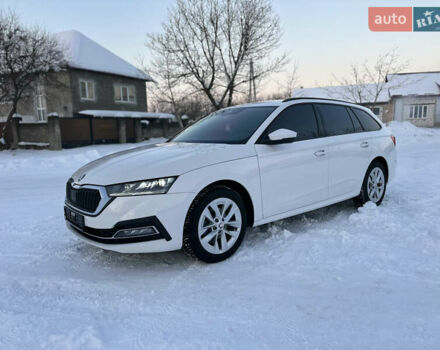 Белый Шкода Октавия, объемом двигателя 1.97 л и пробегом 88 тыс. км за 17880 $, фото 1 на Automoto.ua