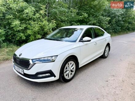 Білий Шкода Октавія, об'ємом двигуна 1.4 л та пробігом 31 тис. км за 22500 $, фото 1 на Automoto.ua