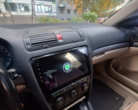 Бежевий Шкода Октавія, об'ємом двигуна 1.6 л та пробігом 250 тис. км за 6400 $, фото 3 на Automoto.ua