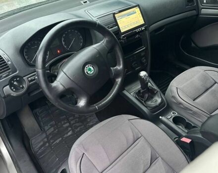 Бежевый Шкода Октавия, объемом двигателя 2 л и пробегом 280 тыс. км за 5400 $, фото 4 на Automoto.ua