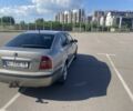 Бежевый Шкода Октавия, объемом двигателя 1.9 л и пробегом 500 тыс. км за 5200 $, фото 1 на Automoto.ua
