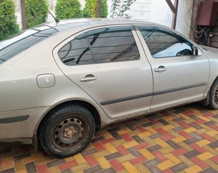 Бежевый Шкода Октавия, объемом двигателя 1.6 л и пробегом 200 тыс. км за 4500 $, фото 1 на Automoto.ua