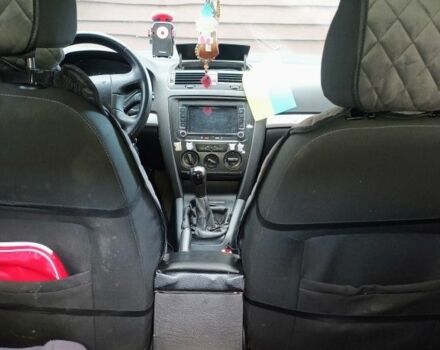 Бежевый Шкода Октавия, объемом двигателя 1.6 л и пробегом 200 тыс. км за 4500 $, фото 6 на Automoto.ua