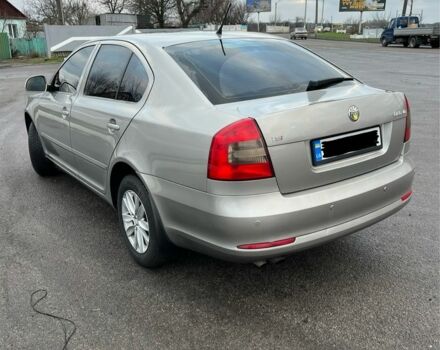 Бежевый Шкода Октавия, объемом двигателя 1.8 л и пробегом 157 тыс. км за 7527 $, фото 4 на Automoto.ua