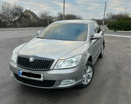 Бежевый Шкода Октавия, объемом двигателя 1.8 л и пробегом 157 тыс. км за 7527 $, фото 7 на Automoto.ua