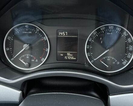 Бежевый Шкода Октавия, объемом двигателя 1.8 л и пробегом 157 тыс. км за 7527 $, фото 1 на Automoto.ua