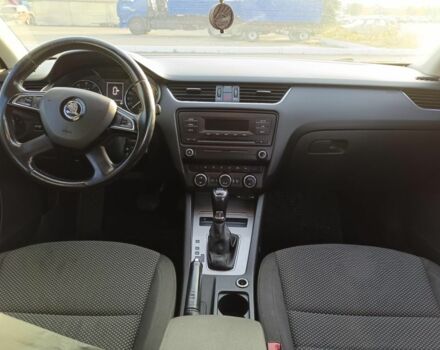 Бежевий Шкода Октавія, об'ємом двигуна 1.4 л та пробігом 199 тис. км за 9800 $, фото 6 на Automoto.ua