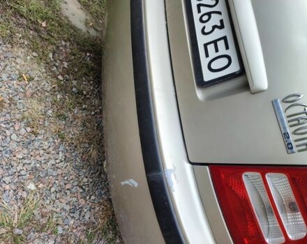 Бежевий Шкода Октавія, об'ємом двигуна 2 л та пробігом 280 тис. км за 4500 $, фото 9 на Automoto.ua