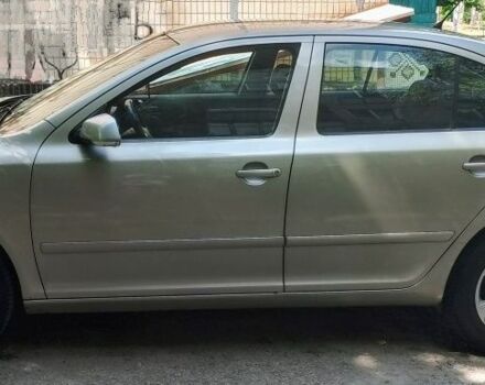 Бежевый Шкода Октавия, объемом двигателя 1.6 л и пробегом 189 тыс. км за 5800 $, фото 1 на Automoto.ua