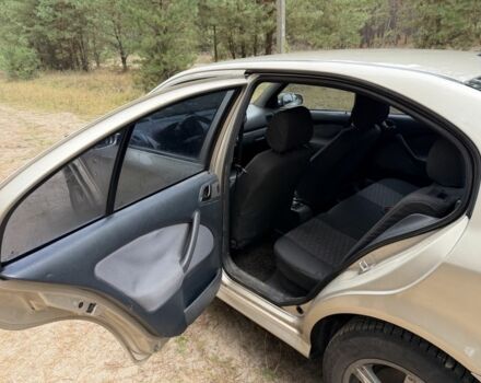 Бежевый Шкода Октавия, объемом двигателя 1.6 л и пробегом 227 тыс. км за 3950 $, фото 6 на Automoto.ua