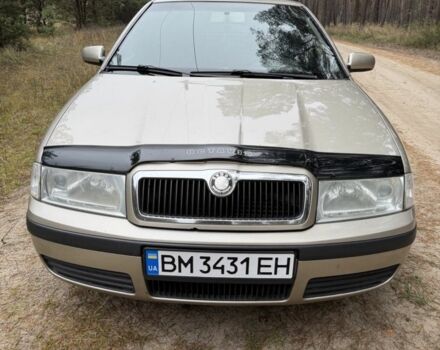 Бежевый Шкода Октавия, объемом двигателя 1.6 л и пробегом 227 тыс. км за 3950 $, фото 5 на Automoto.ua