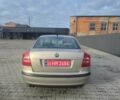 Бежевий Шкода Октавія, об'ємом двигуна 1.6 л та пробігом 212 тис. км за 5999 $, фото 11 на Automoto.ua