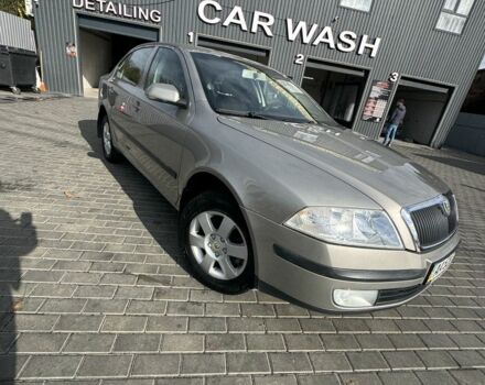 Бежевый Шкода Октавия, объемом двигателя 2 л и пробегом 166 тыс. км за 6600 $, фото 1 на Automoto.ua