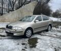 Бежевый Шкода Октавия, объемом двигателя 2 л и пробегом 300 тыс. км за 2900 $, фото 1 на Automoto.ua