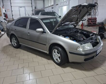 Бежевый Шкода Октавия, объемом двигателя 1.6 л и пробегом 250 тыс. км за 3500 $, фото 8 на Automoto.ua