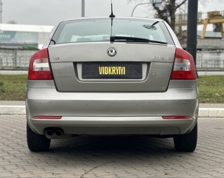 Бежевый Шкода Октавия, объемом двигателя 1.8 л и пробегом 231 тыс. км за 9350 $, фото 7 на Automoto.ua