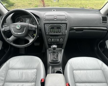 Бежевый Шкода Октавия, объемом двигателя 1.8 л и пробегом 231 тыс. км за 9350 $, фото 9 на Automoto.ua