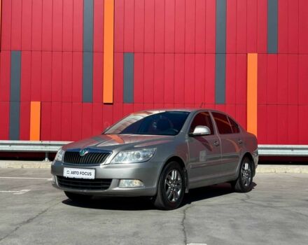 Бежевый Шкода Октавия, объемом двигателя 1.8 л и пробегом 173 тыс. км за 7290 $, фото 3 на Automoto.ua