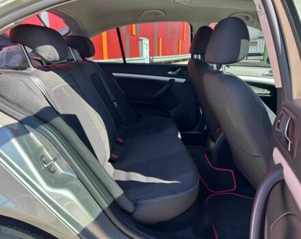 Бежевый Шкода Октавия, объемом двигателя 1.8 л и пробегом 173 тыс. км за 7290 $, фото 8 на Automoto.ua