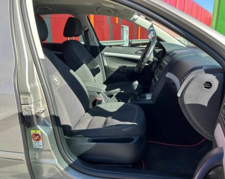 Бежевый Шкода Октавия, объемом двигателя 1.8 л и пробегом 173 тыс. км за 7290 $, фото 9 на Automoto.ua