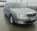 Бежевий Шкода Октавія, об'ємом двигуна 1.8 л та пробігом 172 тис. км за 7500 $, фото 2 на Automoto.ua