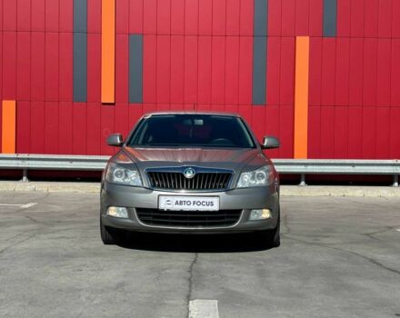 Бежевый Шкода Октавия, объемом двигателя 1.8 л и пробегом 173 тыс. км за 7290 $, фото 1 на Automoto.ua