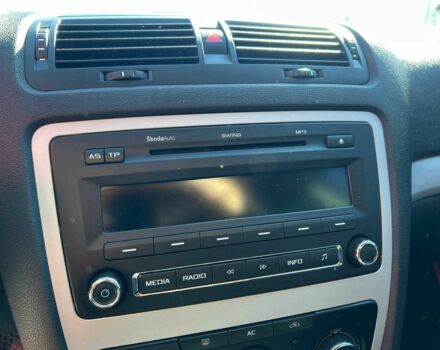 Бежевый Шкода Октавия, объемом двигателя 1.8 л и пробегом 173 тыс. км за 7290 $, фото 19 на Automoto.ua