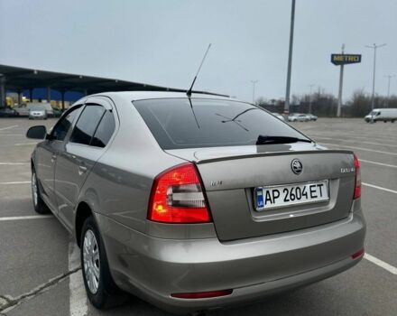 Бежевый Шкода Октавия, объемом двигателя 1.6 л и пробегом 198 тыс. км за 7400 $, фото 4 на Automoto.ua