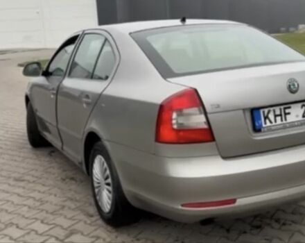 Бежевый Шкода Октавия, объемом двигателя 1.6 л и пробегом 1 тыс. км за 3500 $, фото 1 на Automoto.ua